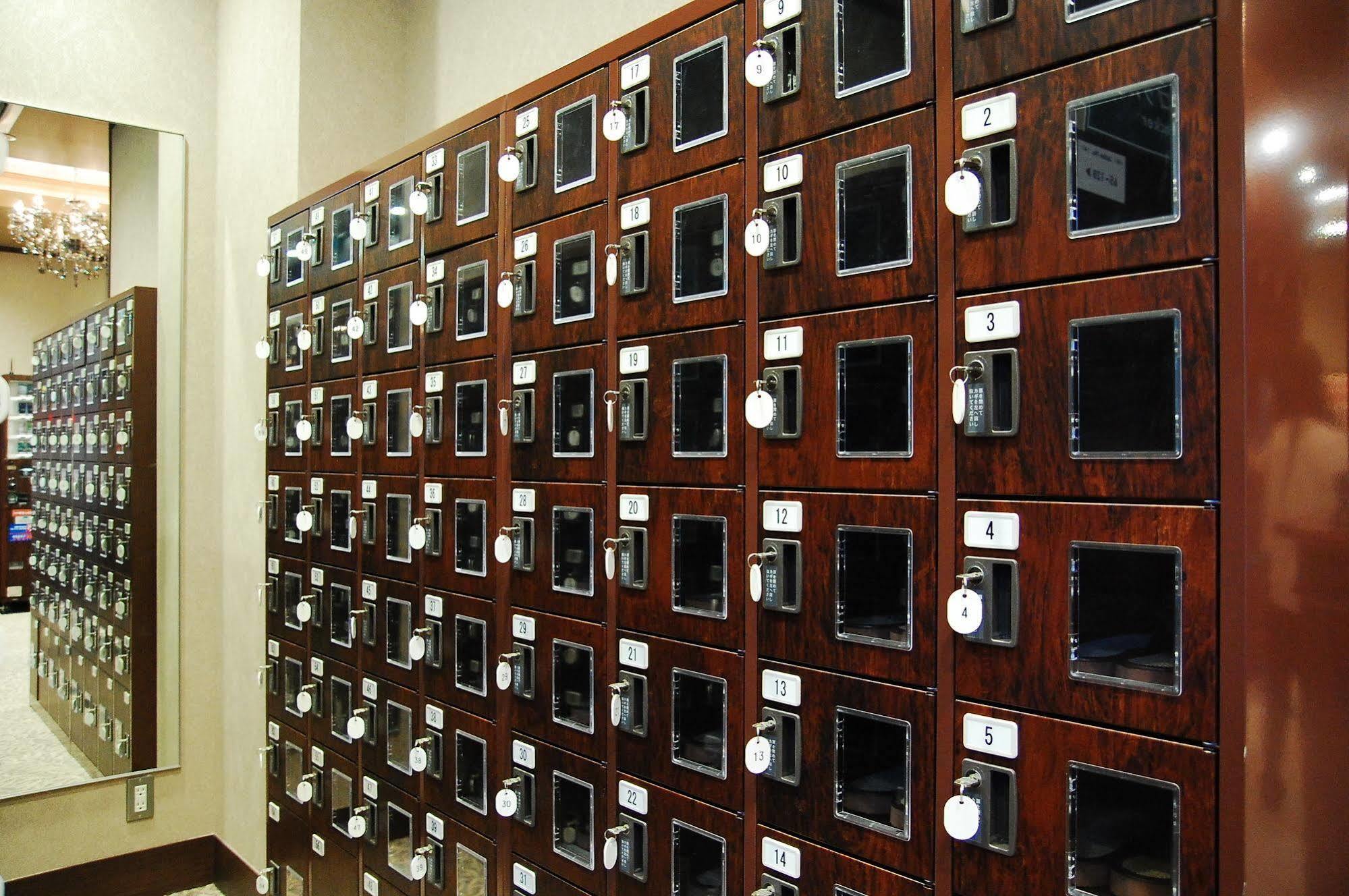 Anshin Oyado Akihabara Denkigaiten Hotel a capsule Tokyo
